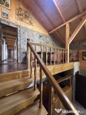 Cabana premium de vanzare Colibita, pe malul lacului 