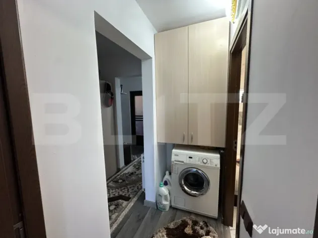 Apartament spațios 4 camere, de vânzare, 71.40 mp – Micr