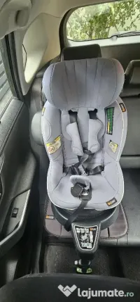 Scaun auto rotativ BeSafe iZi Turn B i-Size cu insert nou-nascut