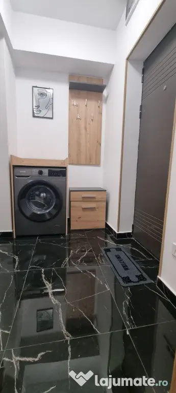 Garsoniera NOUA, spatioasa, mobilata+utilata, metrou Berceni