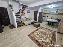 Inchiriere apartament 90 mp cu scara interioara | 3 camere | 2 băi | Plumbuita