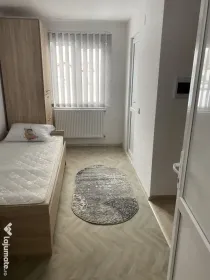 Garsonieră de inchiriat zona liceului D. Filipescu