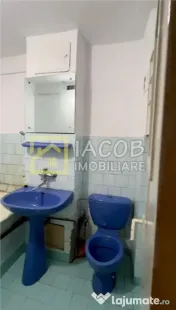 Apartament cu 3 camere, etajul 1, str. Milcov, Bacau
