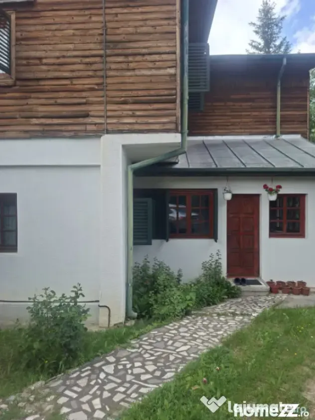 Casa/cabana de vanzare, 88.97 mp, zona Izvoarele