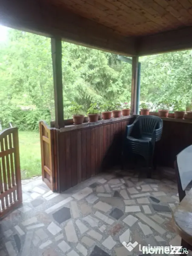Casa/cabana de vanzare, 88.97 mp, zona Izvoarele