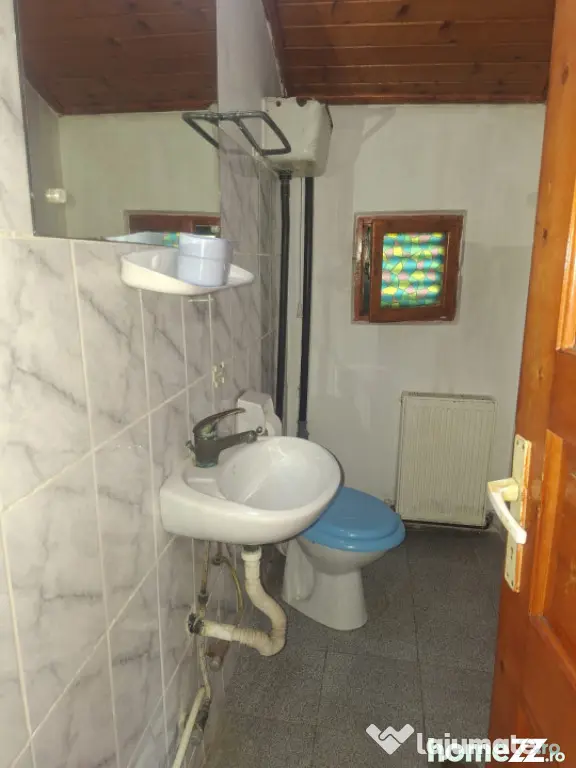 Casa/cabana de vanzare, 88.97 mp, zona Izvoarele