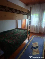 CASA/CABANA DE VANZARE IN ZONA LINISTITA DE MUNTE