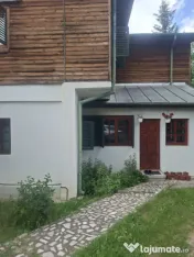 CASA/CABANA DE VANZARE IN ZONA LINISTITA DE MUNTE