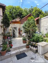 Casa renovabila zona centrala, excelenta pentru investitie,