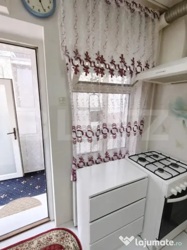 Casa renovabila zona centrala, excelenta pentru investitie,