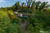 Cabana cu 2 camere de vânzare în zona 3 Insule