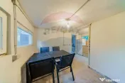 Cabana cu 2 camere de vânzare în zona 3 Insule