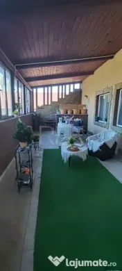 Vila superba 2012, P+1+M, 10+ camere, posibilitate business 