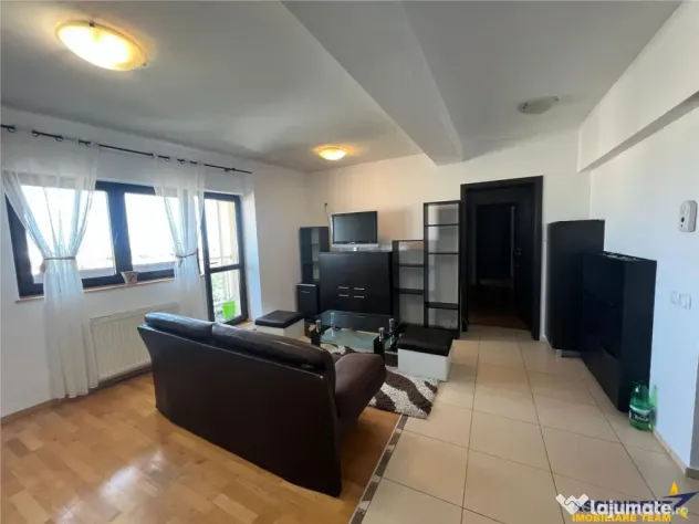 Apartament cu parcare subterana, Centrul Civic, Brasov