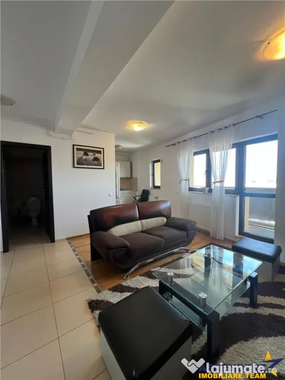 Apartament cu parcare subterana, Centrul Civic, Brasov