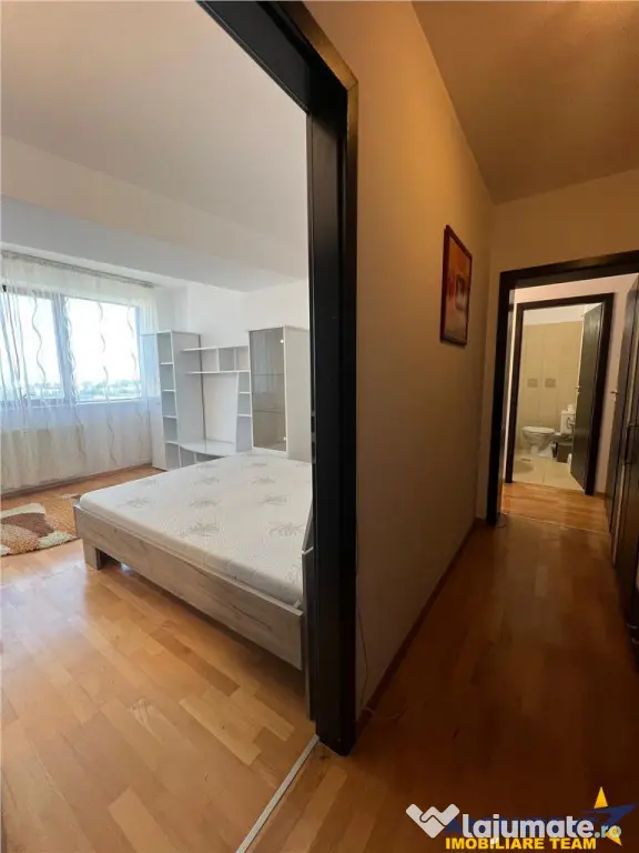 Apartament cu parcare subterana, Centrul Civic, Brasov
