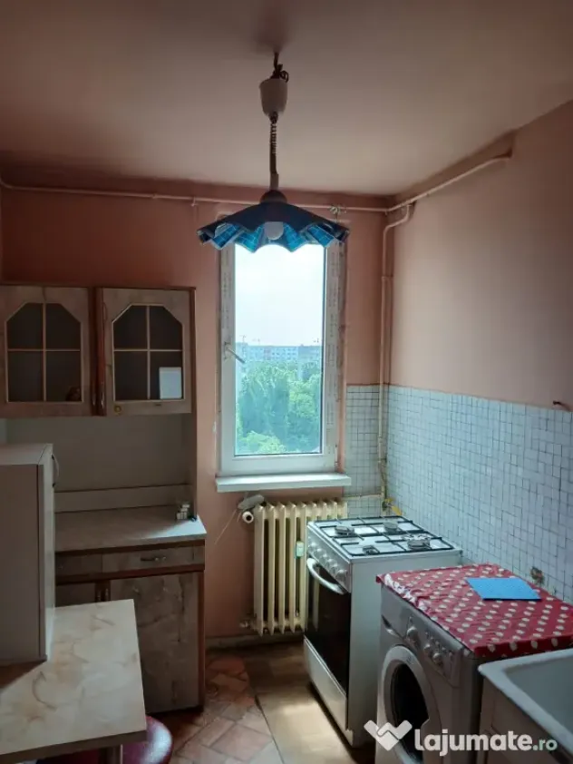 Apartament 2 camera(necesita renovare)