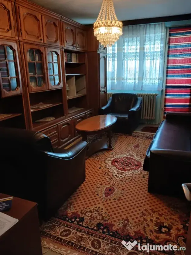 Apartament 2 camera(necesita renovare)