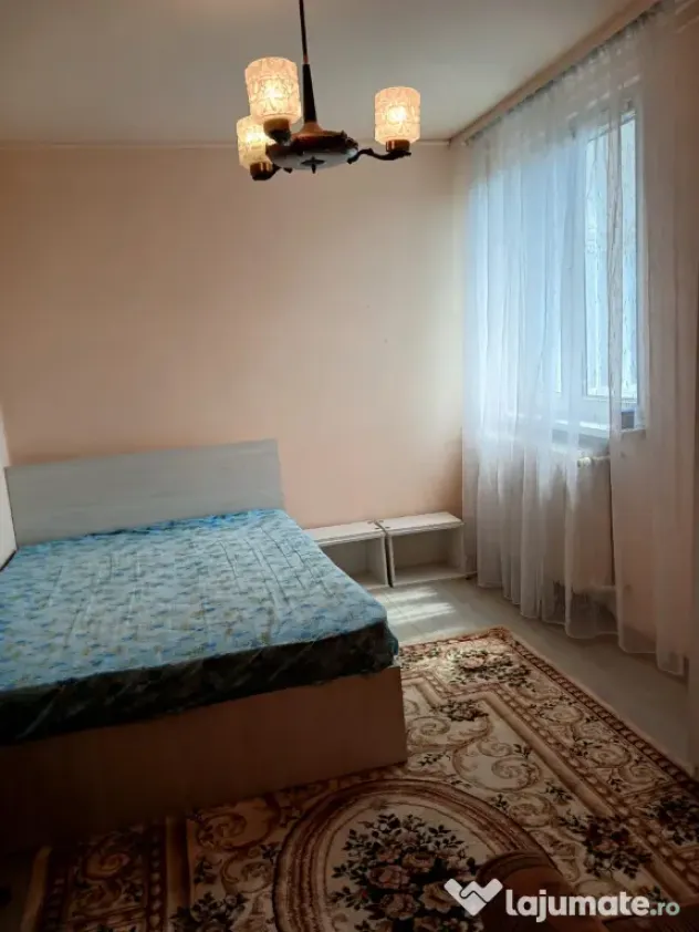 Apartament 2 camera(necesita renovare)