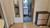 Inchiriez garsoniera decomandata in Deva, zona Zamfirescu, etaj 2, 