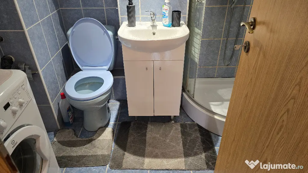 Inchiriez garsoniera decomandata in Deva, strada Zamfirescu, etaj 2,