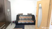 Inchiriez garsoniera decomandata in Deva, zona Zamfirescu, etaj 2, 
