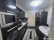 Etaj 1. Apartament 3 camere confort 2, zona Hipodrom.