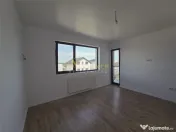 Vila individuala- 375mp teren- 4 camere- beci- Geamuri tripa 