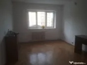 Apartament Cu 3 Camere Decomandate Zona Albina 