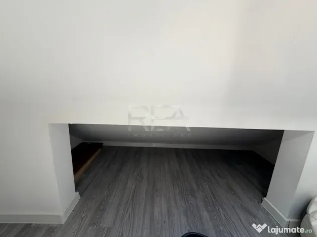 Apartament 3 camere tip duplex zona Pallady