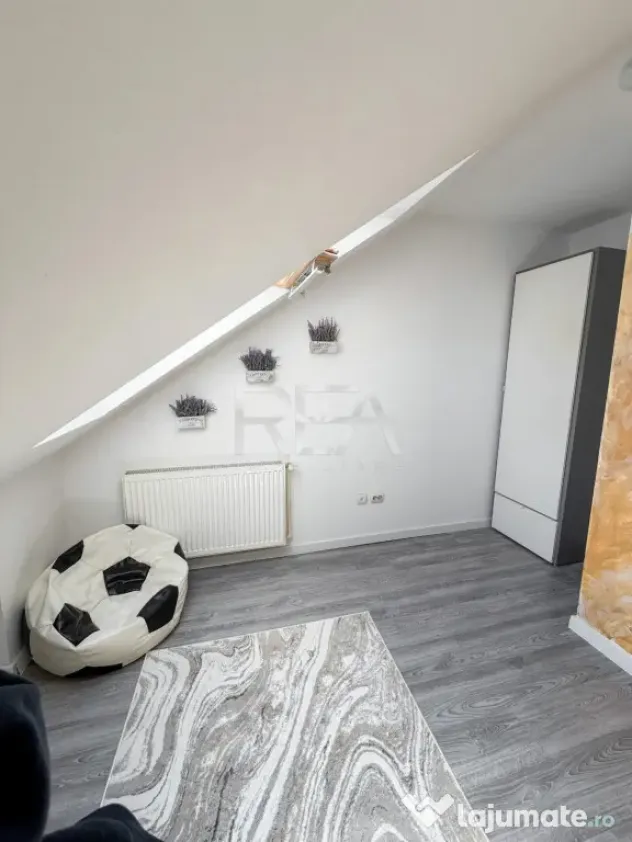 Apartament 3 camere tip duplex zona Pallady