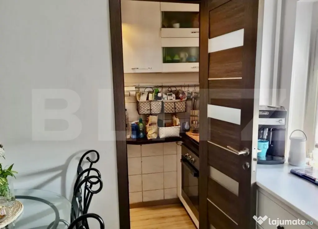 Apartament cu 3 camere, 66 mp - zona Bucovina