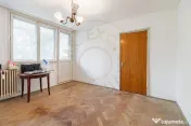 3 camere etaj 3 din 4 Cetatea de balta 