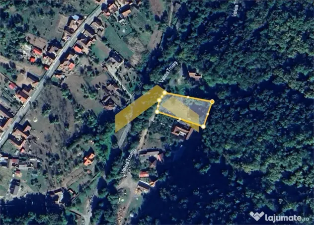 Teren intravilan 2.635 mp Savarsin ideal casa sau investitie