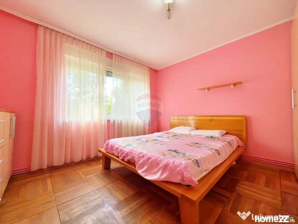 Apartament 3 camere, centrală proprie, Podgoria / Arad