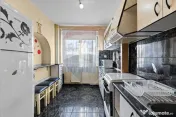 Apartament 3 camere, centrală proprie, Podgoria / Arad 