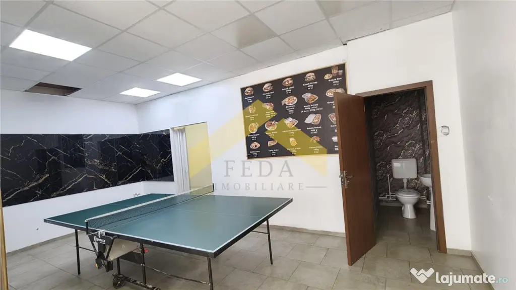 Spatiu comercial de inchiriat centrul orasului Ineu
