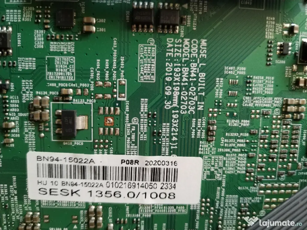 dezmembrez Samsung UE50RU7092u