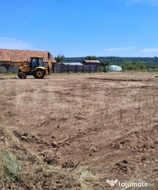Teren intravilan 2.531 mp | Dublă deschidere la 2 străzi |