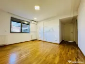 Apartament cu promenada la lac, parcare si boxa incluse 