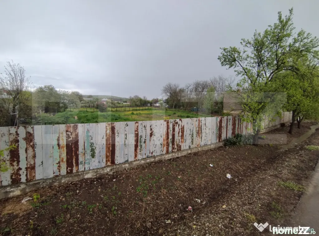 Teren 383 mp, deschidere 16.5m, utilitati la front, zona Alm - Craiova (Dolj)