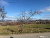 Teren cu autorizație , proiect și utilități trase, pr...