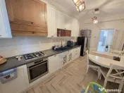 Rar pe piață: apartament la vilă, curte exclusivă de ... 