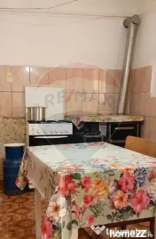 Casă de vânzare oras Sacueni, zona Centrala 
