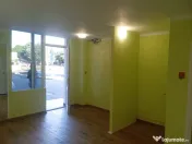 Închiriez spațiu comercial central 