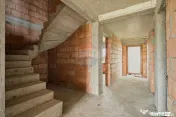 Casă / Vilă nouă de vânzare, la roșu, 5 camere, 225m... 
