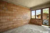 Casă / Vilă nouă de vânzare, la roșu, 5 camere, 225m...