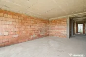 Casă / Vilă nouă de vânzare, la roșu, 5 camere, 225m...