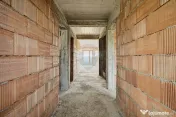 Casă / Vilă nouă de vânzare, la roșu, 5 camere, 225m... 