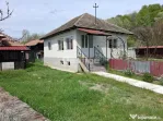 Casă renovată complet, 3068 mp teren, lângă Mănăstirea